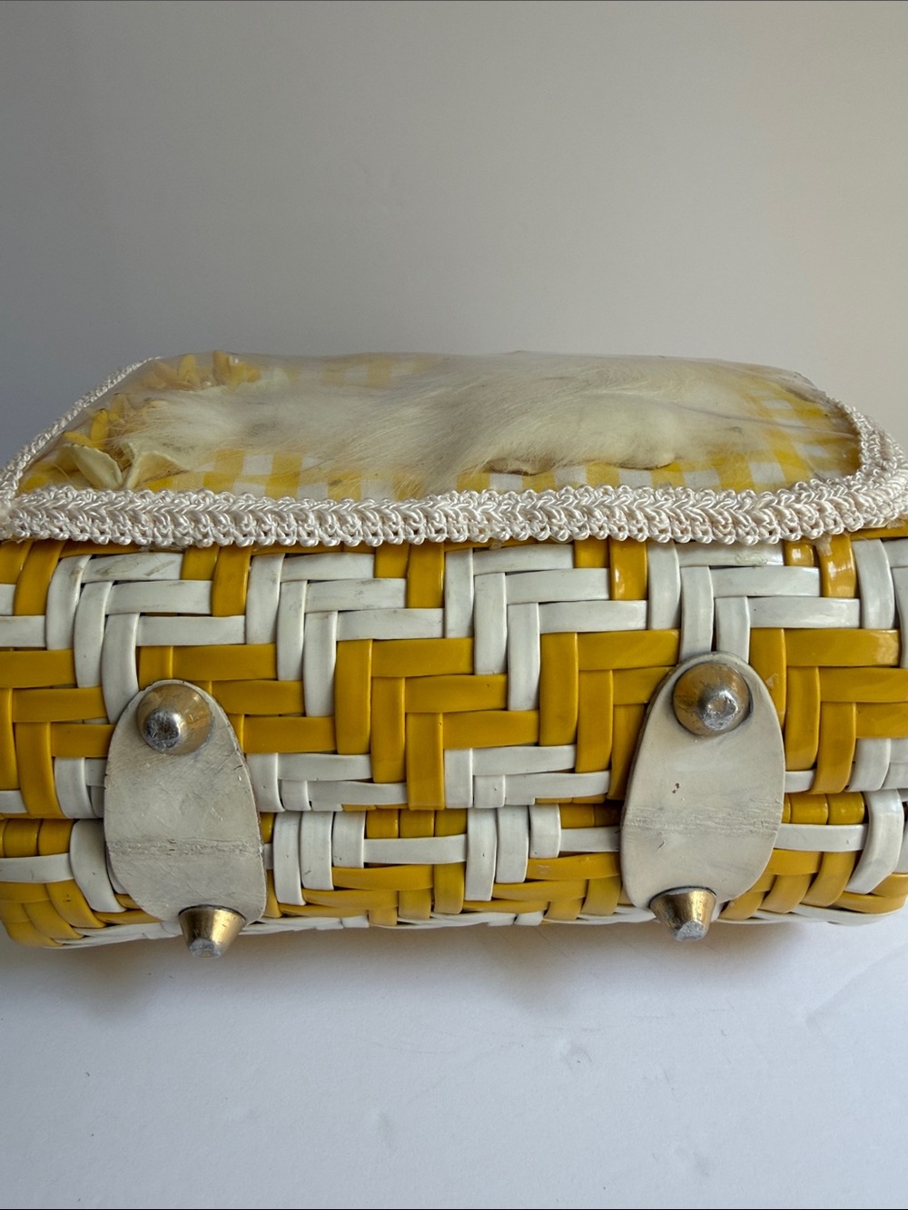 Rare 1960s Vintage Yellow Gingham Fur Accent Women's Handbag - Picture 6 of 15